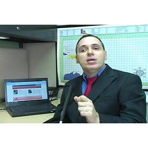 Foto de Manolo durante su video presentación de la actividad de CONAPRED.
